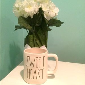Rae Dunn “SWEET HEART” coffee/tea mug